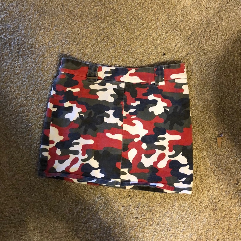 Camp skirt